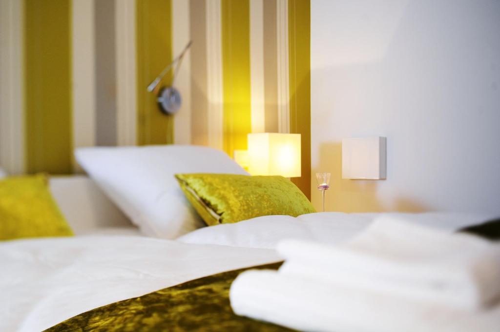 Garni Hotel Azur Liubliana Habitación foto